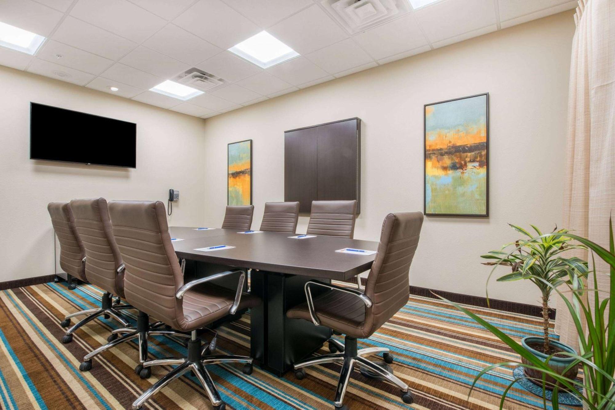 Hawthorn Suites By Wyndham Bridgeport Extérieur photo