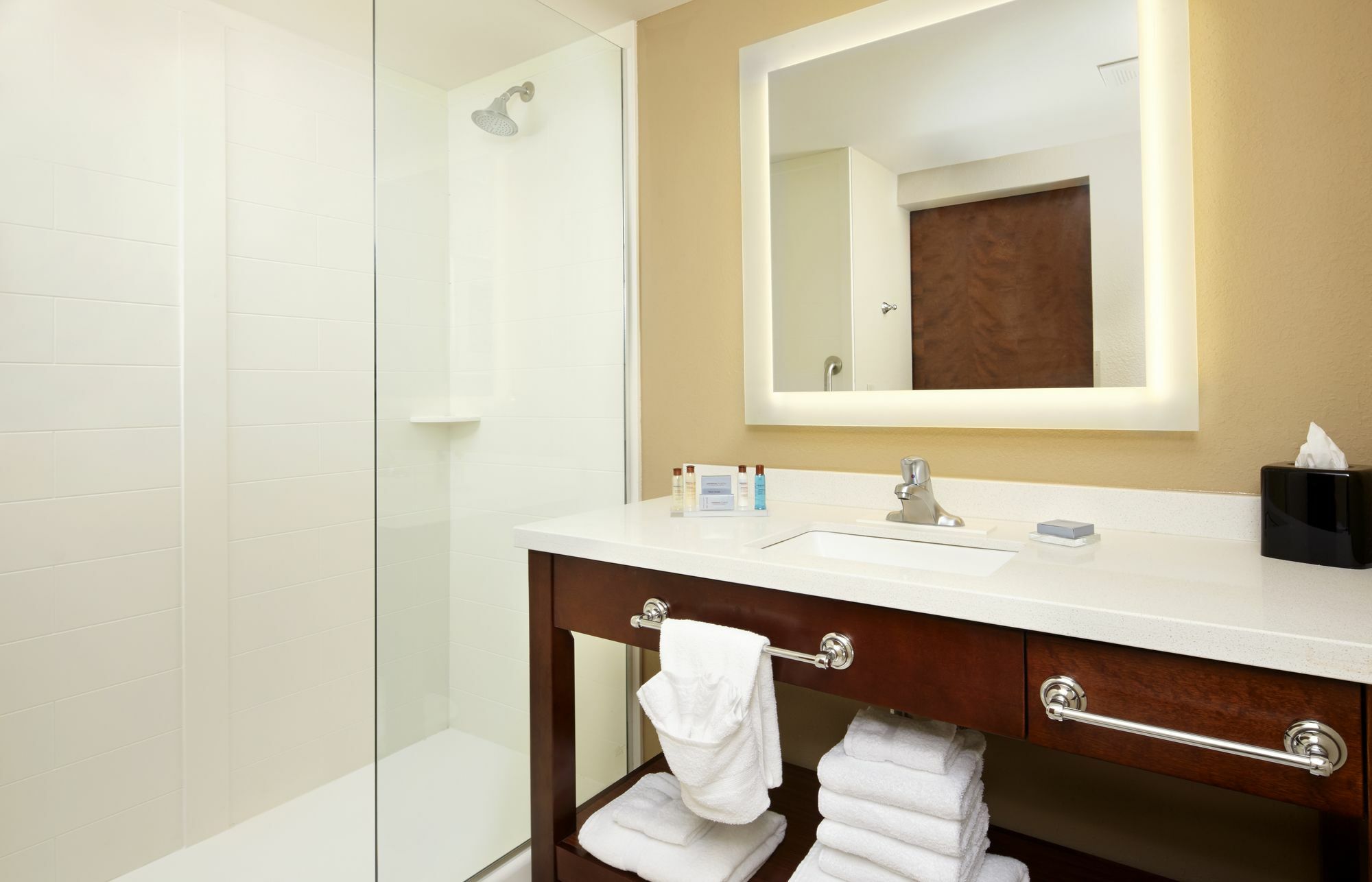 Hawthorn Suites By Wyndham Bridgeport Extérieur photo